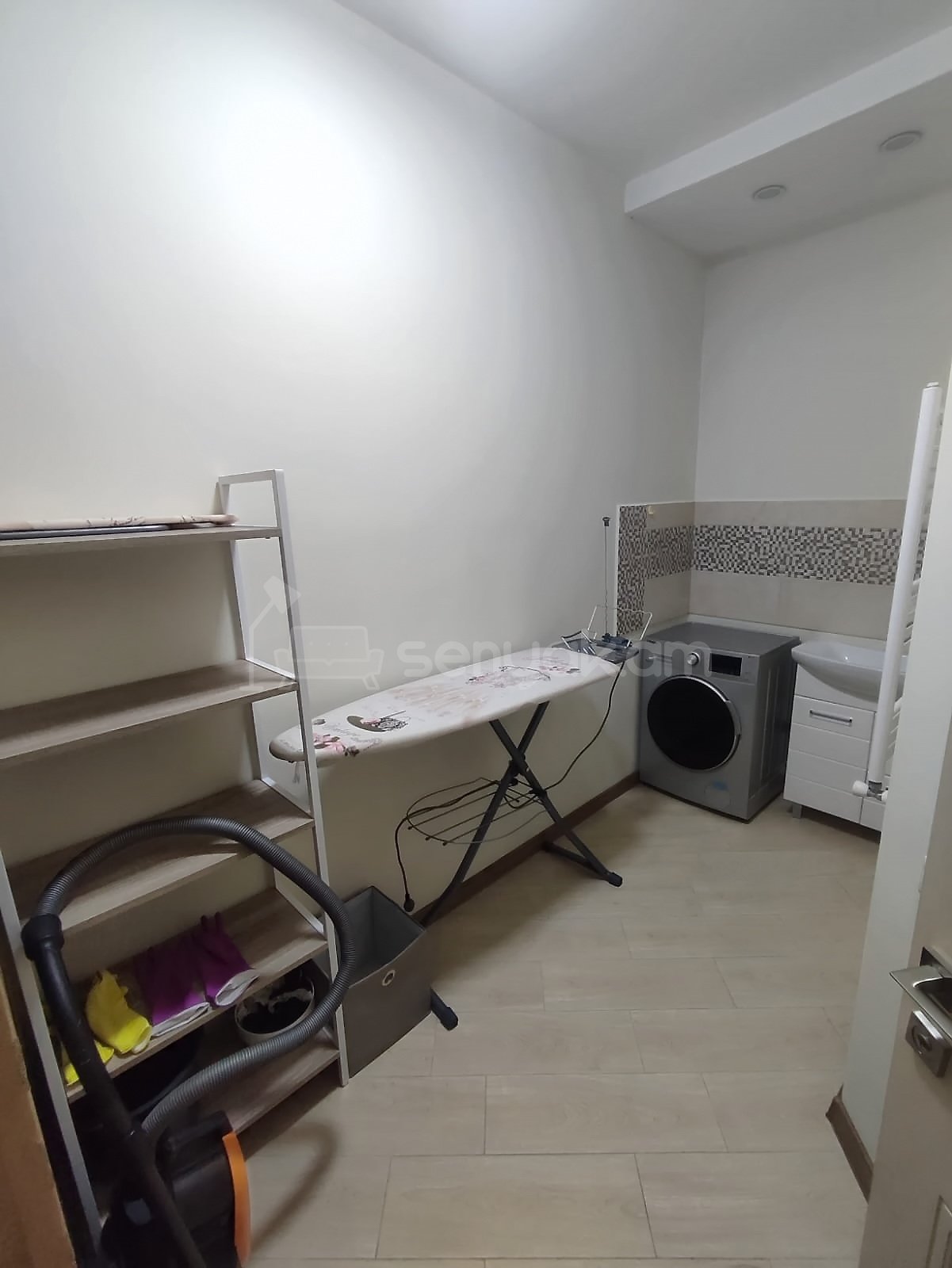 4 Սենյականոց Բնակարան Նորակառույցում, 145քմ, 1/6 հարկ, Կապիտալ Վերանորոգված