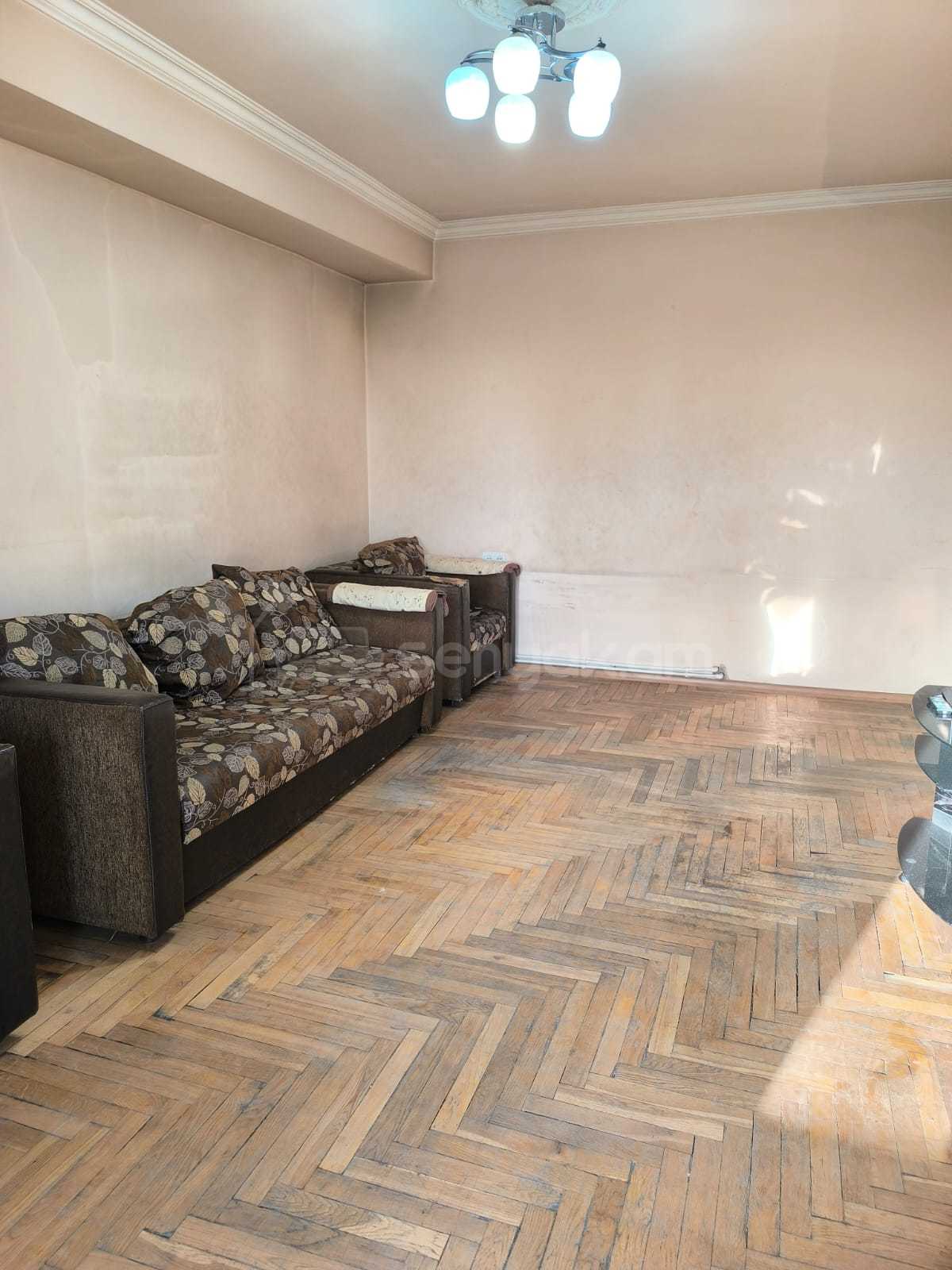 1 Սենյականոց Բնակարան, 48քմ, 3/9 հարկ, Նորմալ Վիճակում