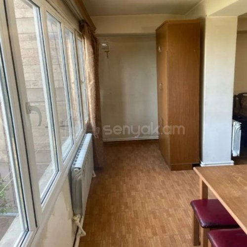 1 Սենյականոց Բնակարան, 48քմ, 3/9 հարկ, Կոսմետիկ Վերանորոգված