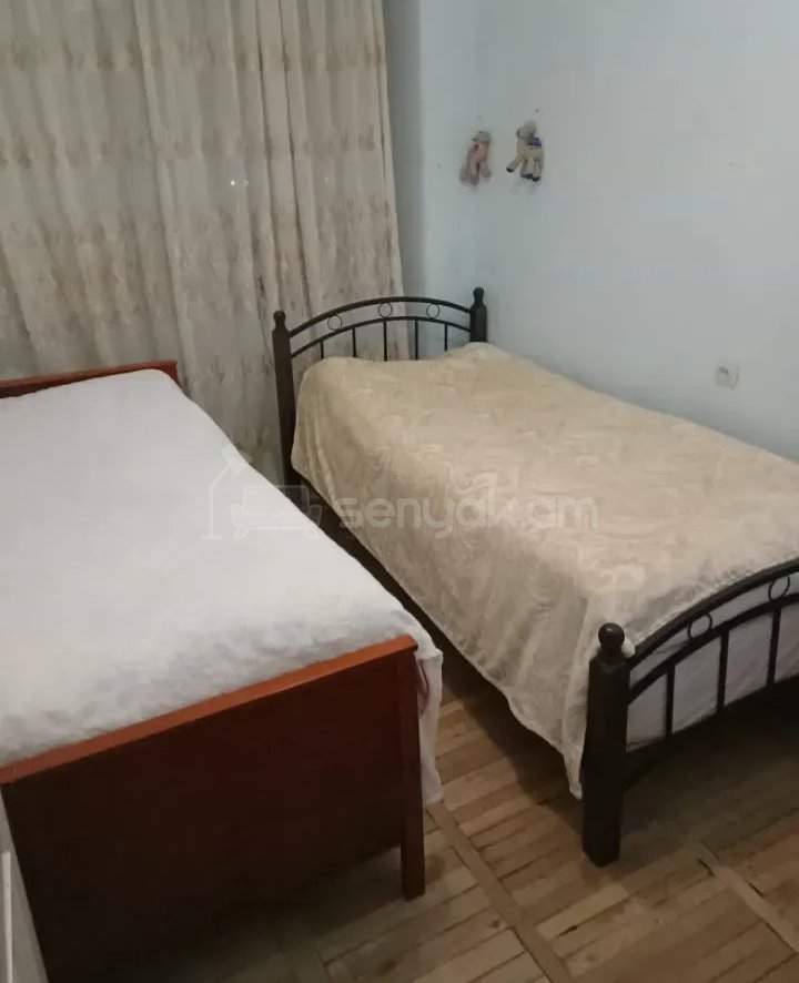 3 Սենյականոց Բնակարան, 73քմ, 4/9 հարկ, Նորմալ Վիճակում