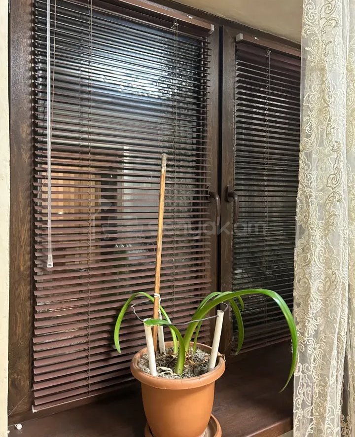 2 Սենյականոց Բնակարան Քարե Շենքում, 44քմ, 3/4 հարկ, Կոսմետիկ Վերանորոգված