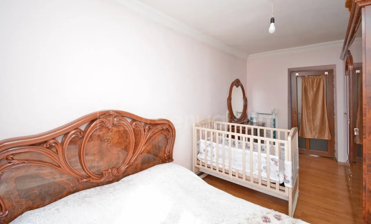 2 Սենյականոց Բնակարան Քարե Շենքում, 55քմ, 5/5 հարկ, Կոսմետիկ Վերանորոգված