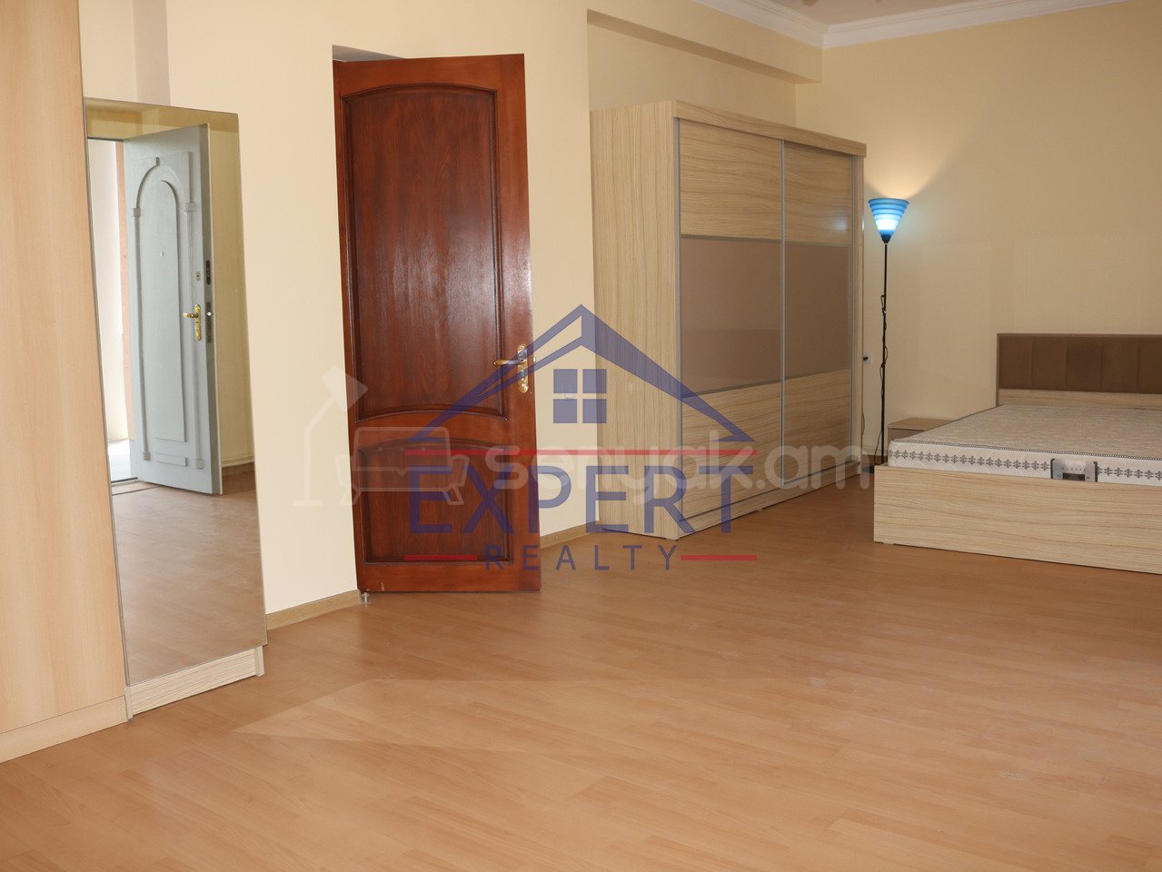 5 Սենյականոց Շքեղ Առանձնատուն, 285քմ, Կահավորված