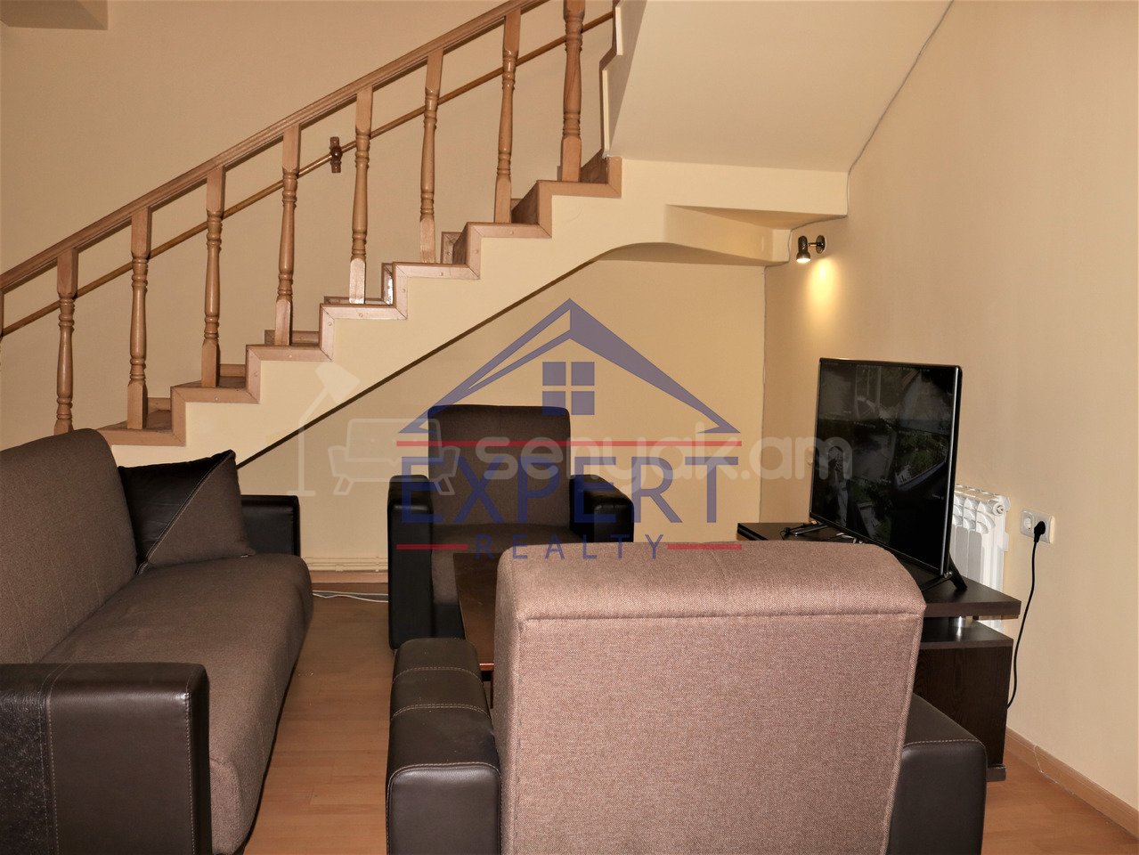 5 Սենյականոց Շքեղ Առանձնատուն, 285քմ, Կահավորված