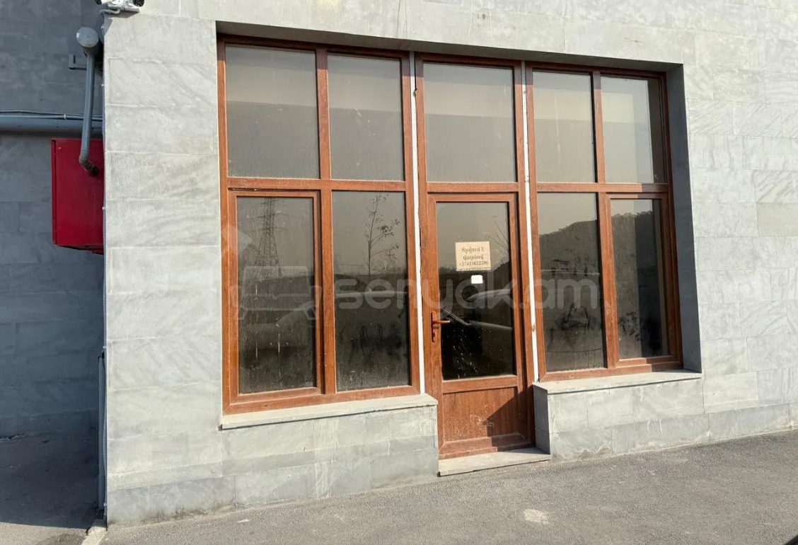 Նորակառույց Օֆիսային Տարածք, 90քմ