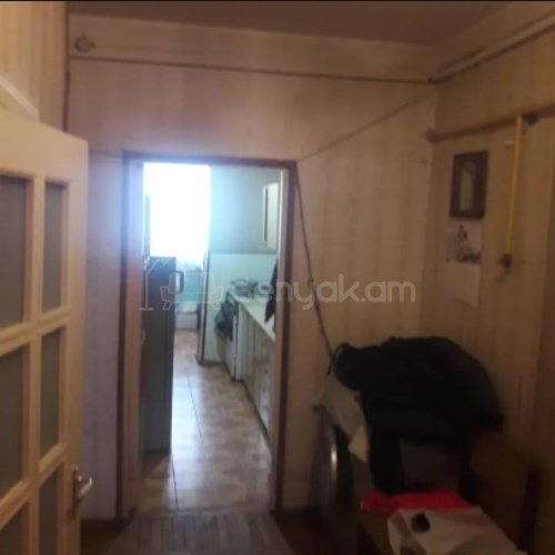 1 Սենյականոց Բնակարան Քարե Շենքում, 48քմ, 2/5 հարկ, Կոսմետիկ Վերանորոգված