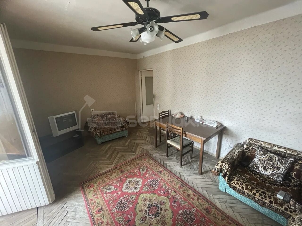 2 Սենյականոց Բնակարան Քարե Շենքում, 48քմ, 4/5 հարկ, Պետական Վիճակում