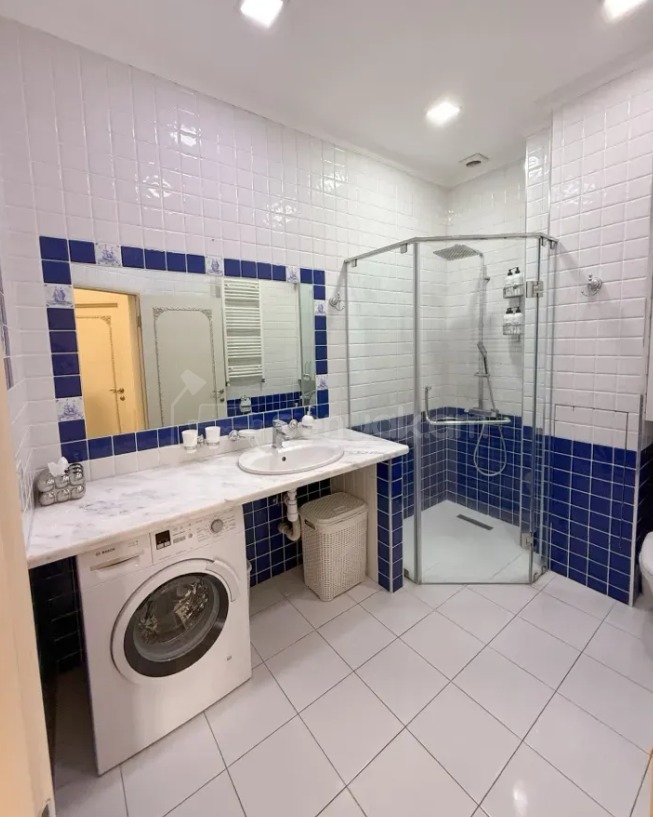 3 Սենյականոց Բնակարան, 90քմ, 7/9 հարկ, Դիզայներական Վերանորոգված, Կահավորված, Արևկող