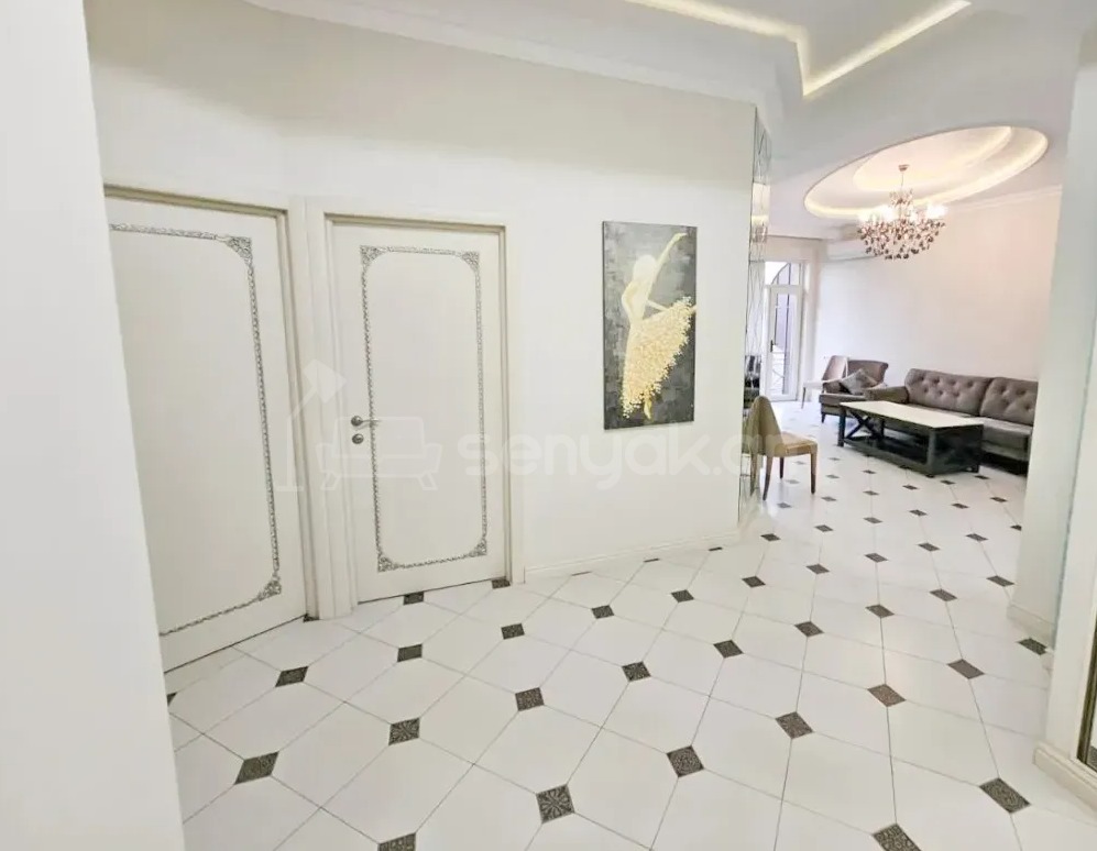 3 Սենյականոց Բնակարան, 90քմ, 7/9 հարկ, Դիզայներական Վերանորոգված, Կահավորված, Արևկող