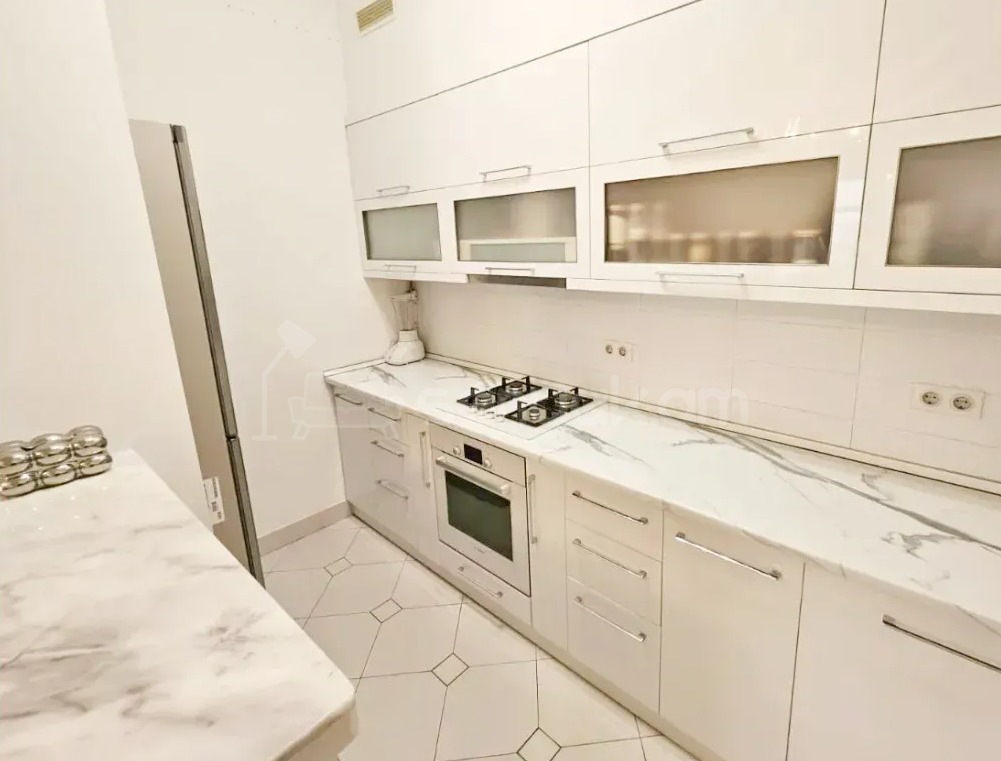 3 Սենյականոց Բնակարան, 90քմ, 7/9 հարկ, Դիզայներական Վերանորոգված, Կահավորված, Արևկող