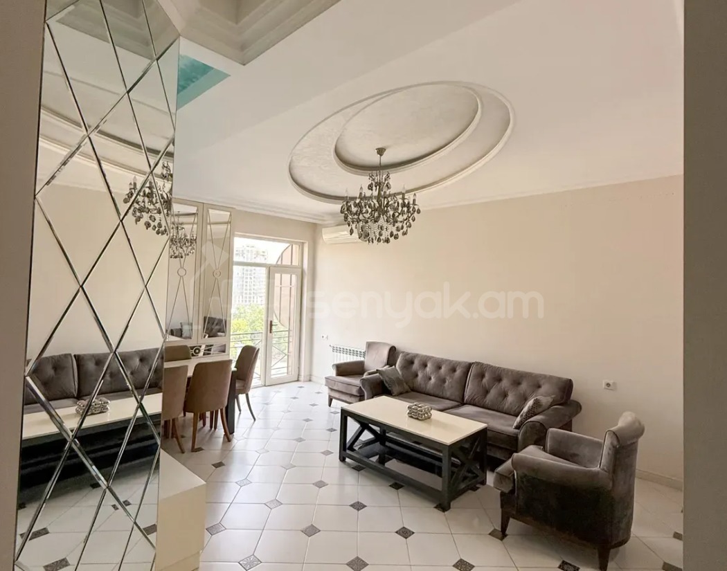 3 Սենյականոց Բնակարան, 90քմ, 7/9 հարկ, Դիզայներական Վերանորոգված, Կահավորված, Արևկող