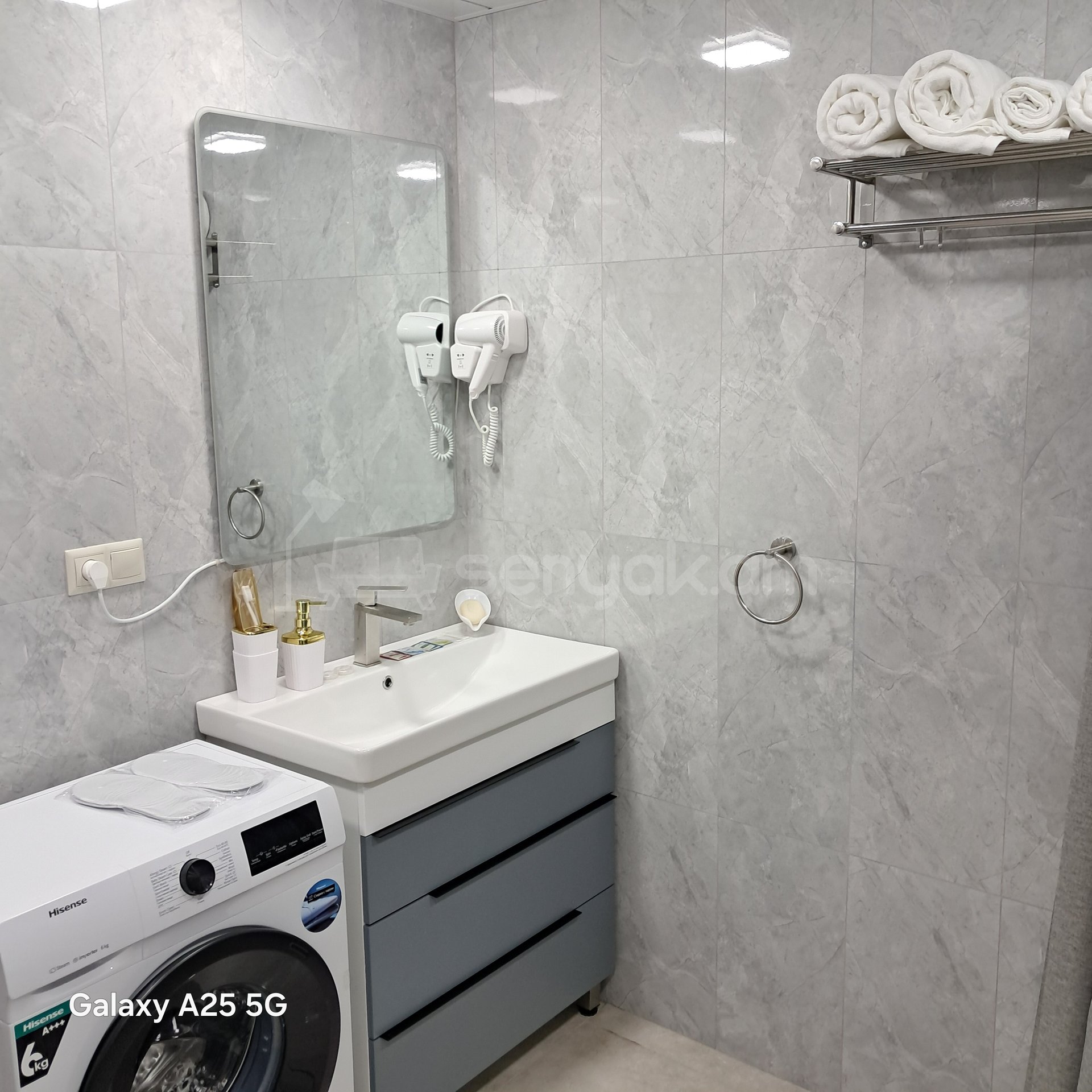 2 Սենյականոց Բնակարան Նորակառույցում, 60քմ, 3/8 հարկ, Դիզայներական Վերանորոգված