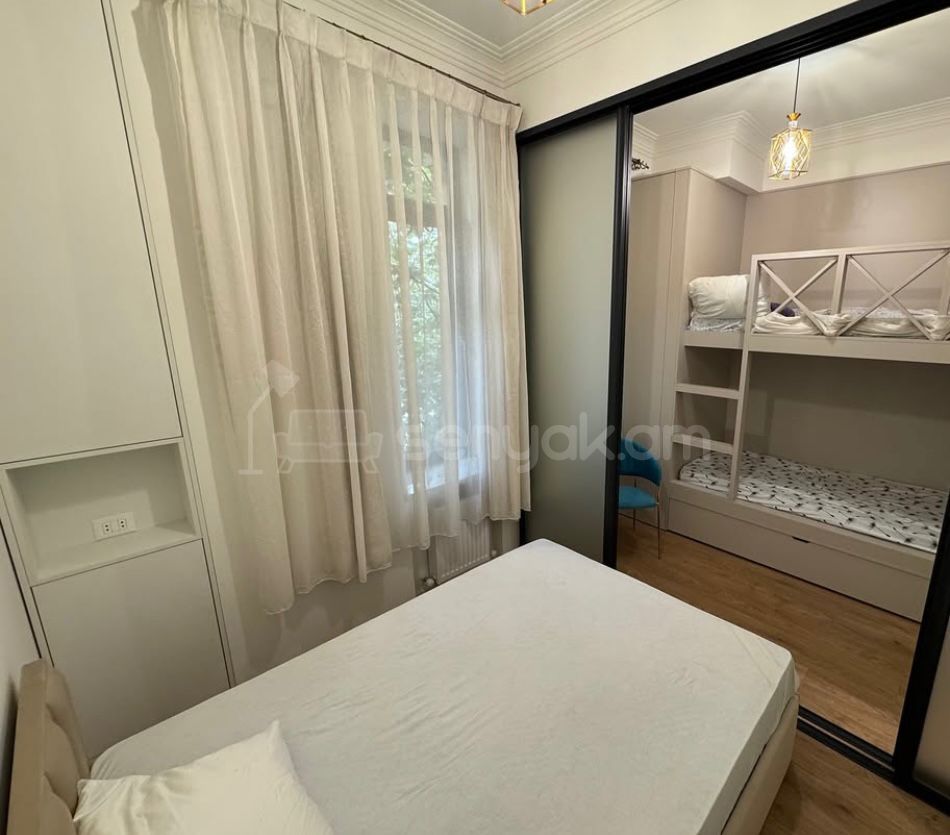 3 Սենյականոց Բնակարան Քարե Շենքում, 60քմ, 4/4 հարկ, Դիզայներական Վերանորոգված, Կահավորված, Արևկող