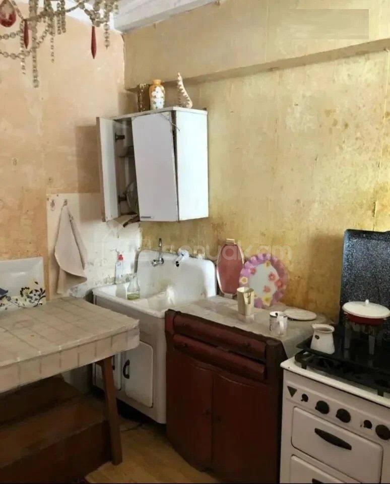 1 Սենյականոց Բնակարան, 41քմ, 11/11 հարկ, Պետական Վիճակում