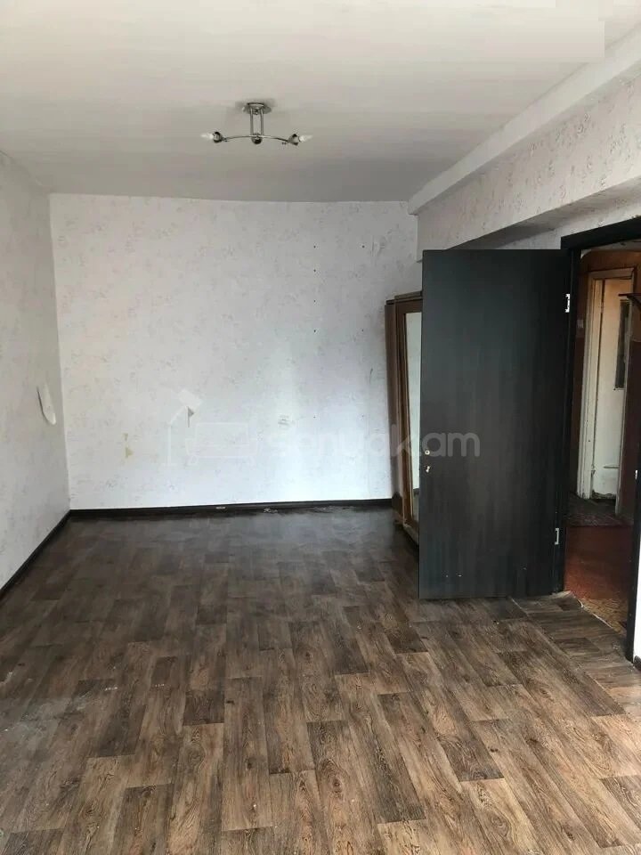 1 Սենյականոց Բնակարան, 41քմ, 11/11 հարկ, Պետական Վիճակում