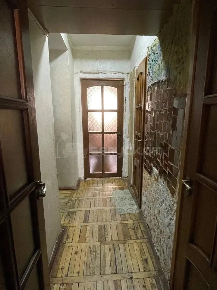 3 Սենյականոց Բնակարան, 95քմ, 9/9 հարկ, Նորմալ Վիճակում