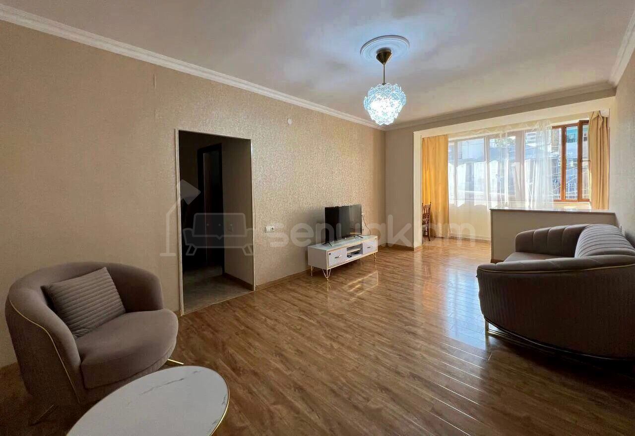 2 Սենյականոց Բնակարան, 60քմ, 2/10 հարկ, Դիզայներական Վերանորոգված, Կահավորված, Արևկող