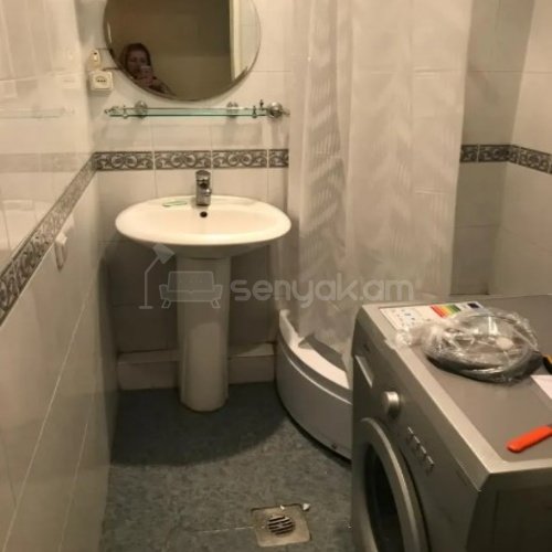 2 Սենյականոց Բնակարան Քարե Շենքում, 60քմ, 5/5 հարկ, Կապիտալ Վերանորոգված, Կահավորված, Արևկող