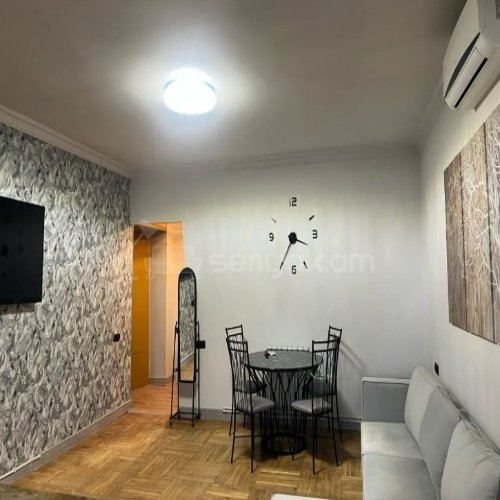 2 Սենյականոց Բնակարան, 50քմ, 13/16 հարկ, Կապիտալ Վերանորոգված, Կահավորված, Արևկող