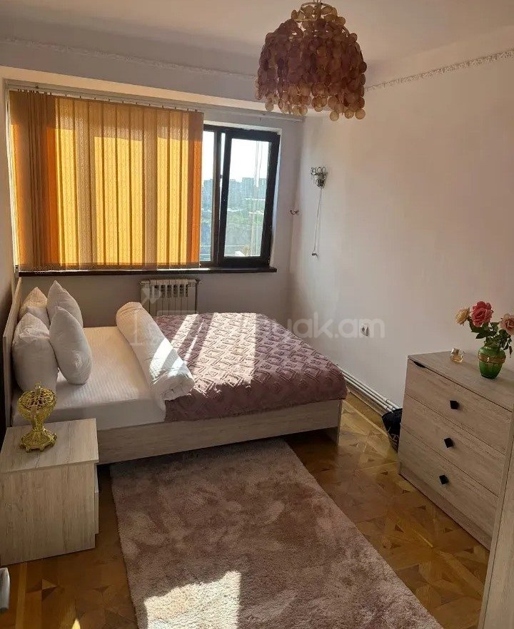 3 Սենյականոց Բնակարան, 81քմ, 10/14 հարկ, Կապիտալ Վերանորոգված