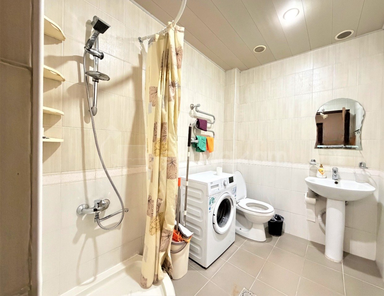 3 Սենյականոց Բնակարան Քարե Շենքում, 52քմ, 2/5 հարկ, Կապիտալ Վերանորոգված, Կահավորված, Արևկող