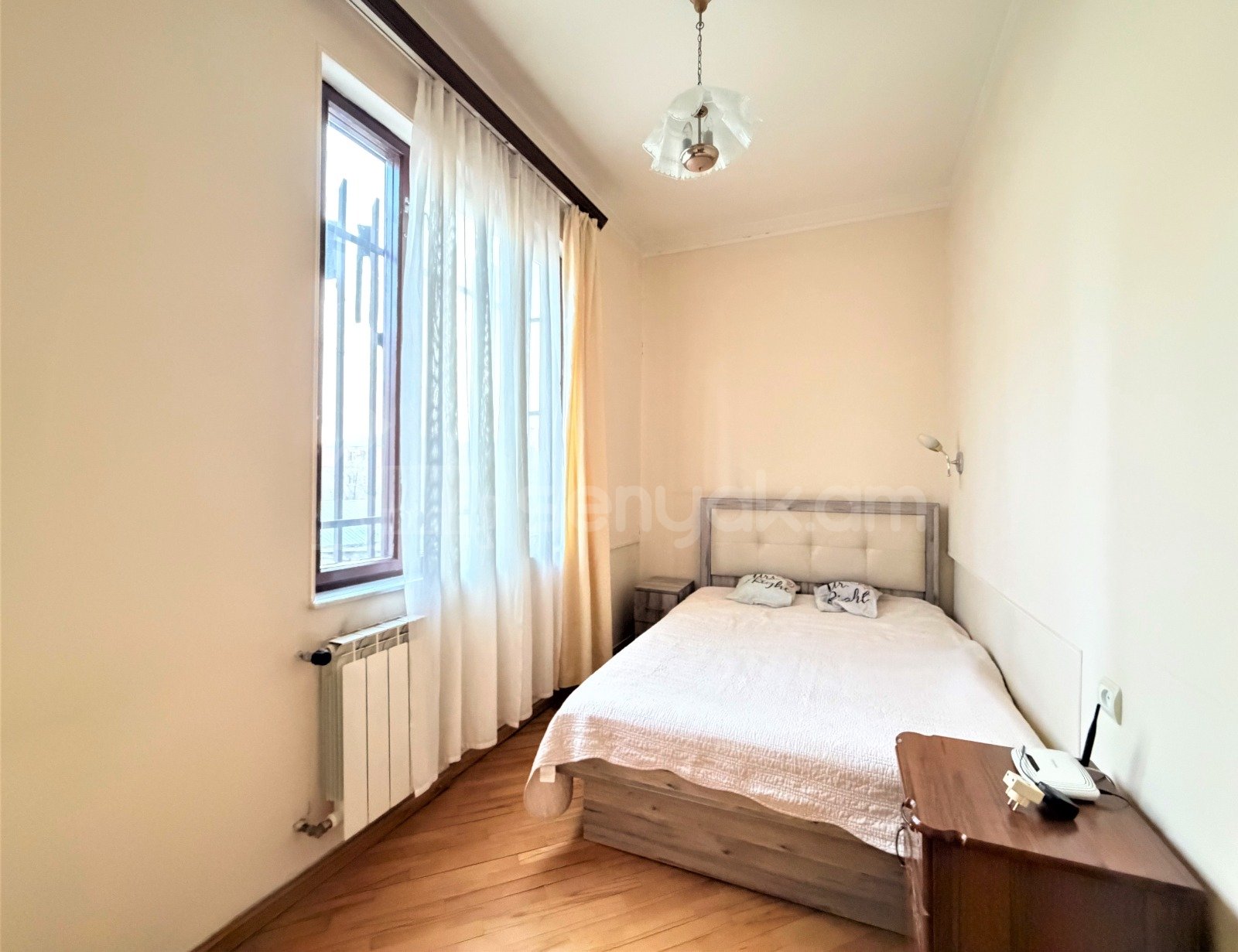 3 Սենյականոց Բնակարան Քարե Շենքում, 52քմ, 2/5 հարկ, Կապիտալ Վերանորոգված, Կահավորված, Արևկող