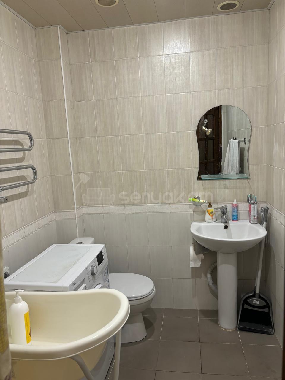 3 Սենյականոց Բնակարան Քարե Շենքում, 52քմ, 2/5 հարկ, Կապիտալ Վերանորոգված, Կահավորված, Արևկող