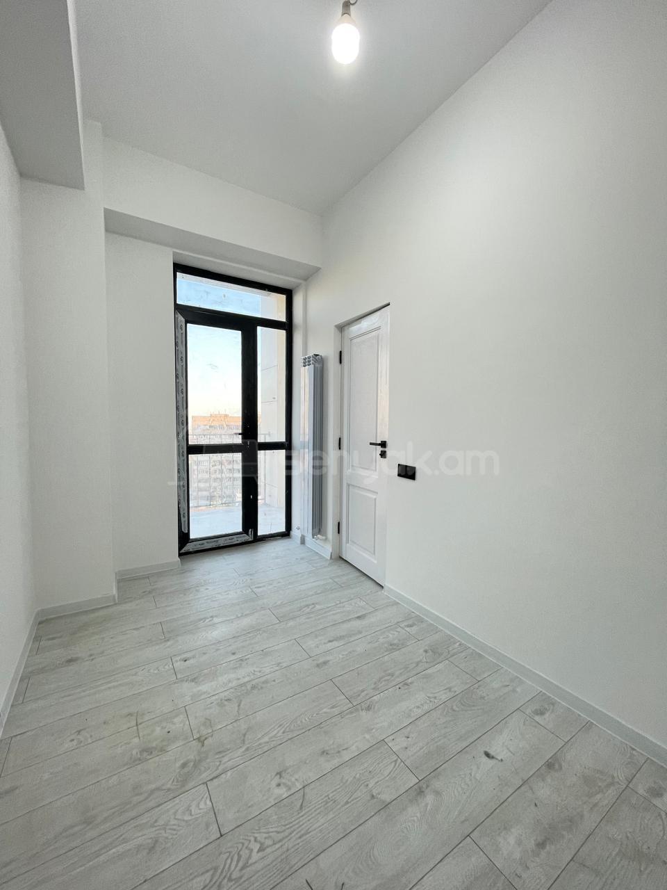 3 Սենյականոց Բնակարան Նորակառույցում, 57քմ, 5/21 հարկ, Դիզայներական Վերանորոգված