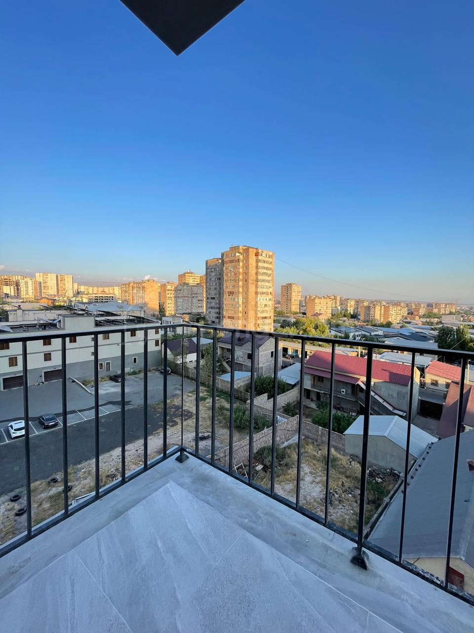 3 Սենյականոց Բնակարան Նորակառույցում, 57քմ, 5/21 հարկ, Դիզայներական Վերանորոգված