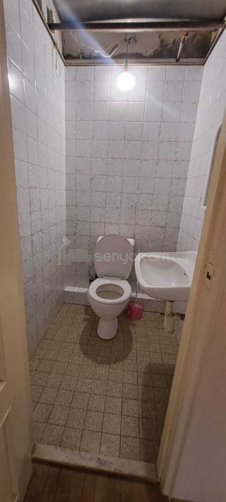 3 Սենյականոց Բնակարան, 78քմ, 4/9 հարկ, Պետական Վիճակում