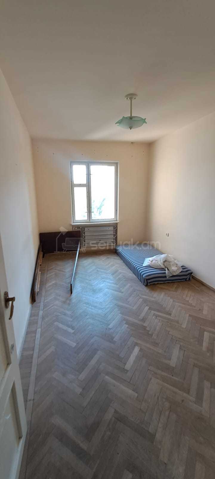 3 Սենյականոց Բնակարան, 78քմ, 4/9 հարկ, Պետական Վիճակում