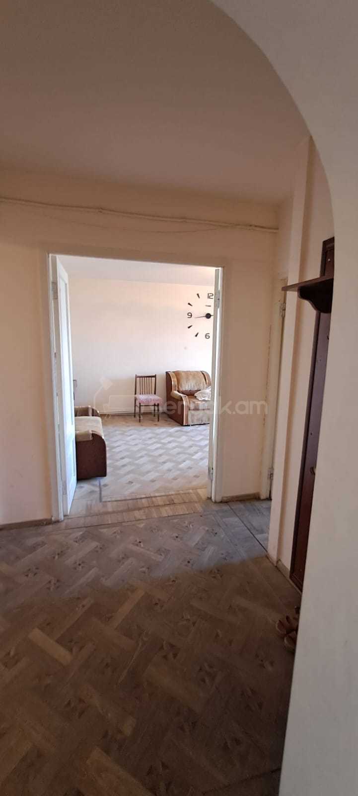 3 Սենյականոց Բնակարան, 78քմ, 4/9 հարկ, Պետական Վիճակում