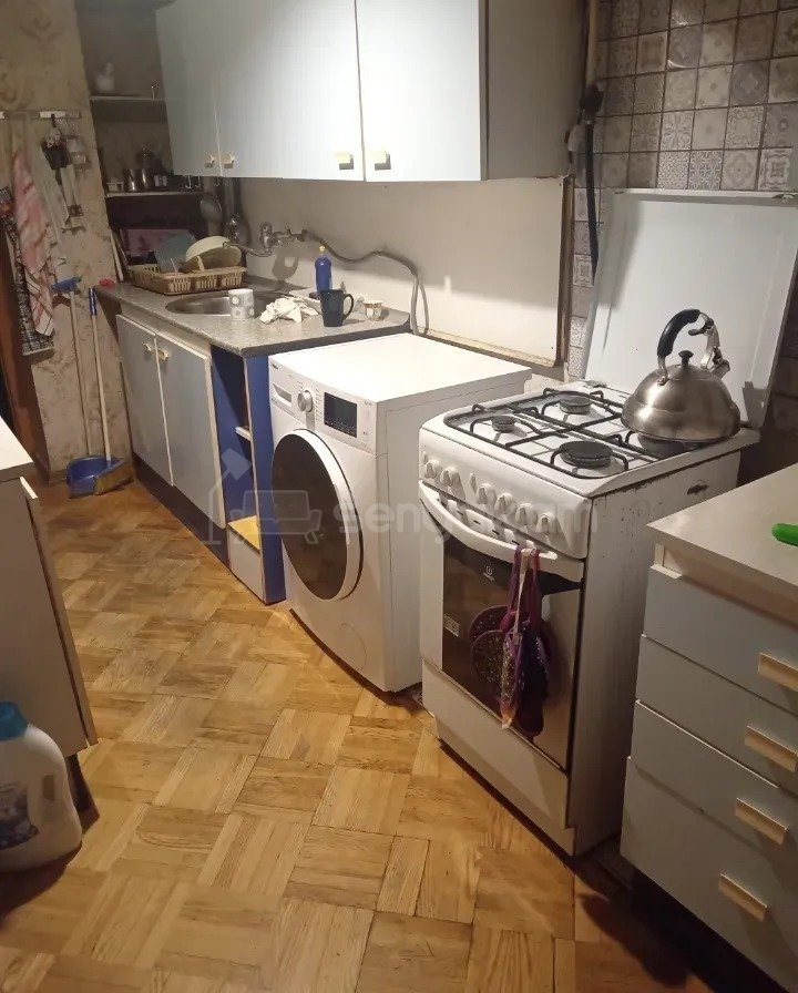 3 Սենյականոց Բնակարան, 82քմ, 3/9 հարկ, Կապիտալ Վերանորոգված, Կահավորված, Արևկող