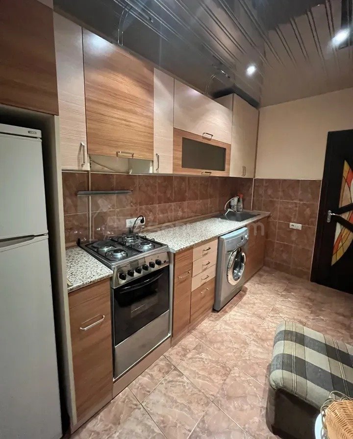 2 Սենյականոց Բնակարան, 67քմ, 4/9 հարկ, Կապիտալ Վերանորոգված, Կահավորված