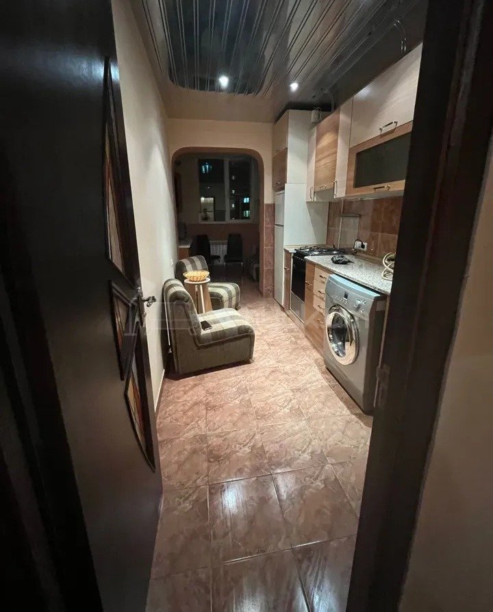 2 Սենյականոց Բնակարան, 67քմ, 4/9 հարկ, Կապիտալ Վերանորոգված, Կահավորված