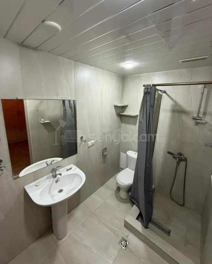 2 Սենյականոց Բնակարան Նորակառույցում, 52քմ, 5/15 հարկ, Կապիտալ Վերանորոգված, Կահավորված