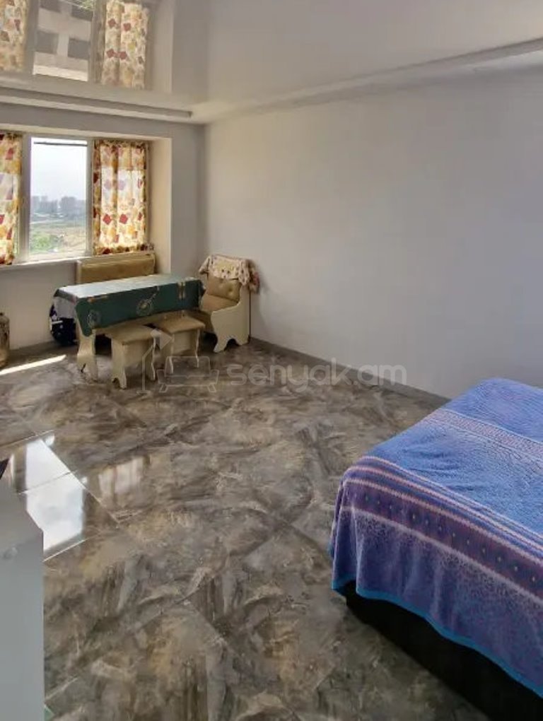 1 Սենյականոց Բնակարան, 35քմ, 8/9 հարկ, Կապիտալ Վերանորոգված