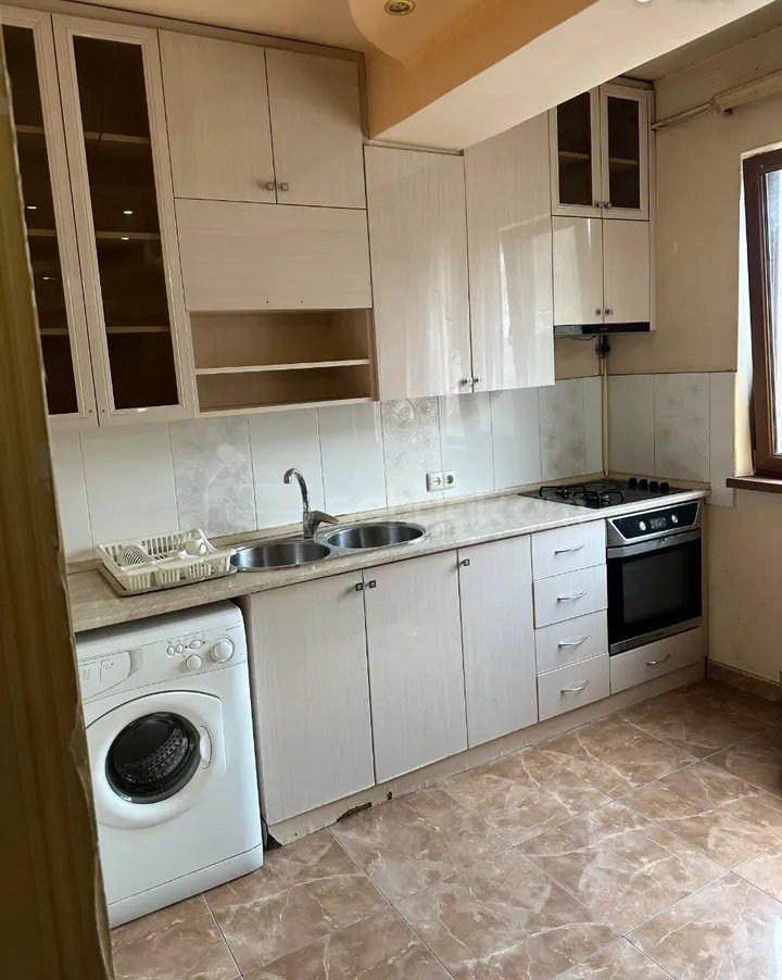 2 Սենյականոց Բնակարան, 62քմ, 3/16 հարկ, Կապիտալ Վերանորոգված