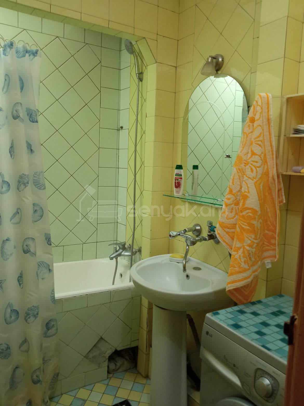 3 Սենյականոց Բնակարան, 81քմ, 7/10 հարկ, Կոսմետիկ Վերանորոգված