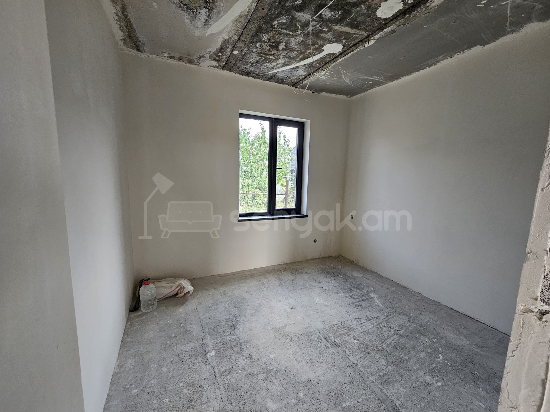 3 Սենյականոց Սեփական Տուն, 60քմ, Կապիտալ Վերանորոգված