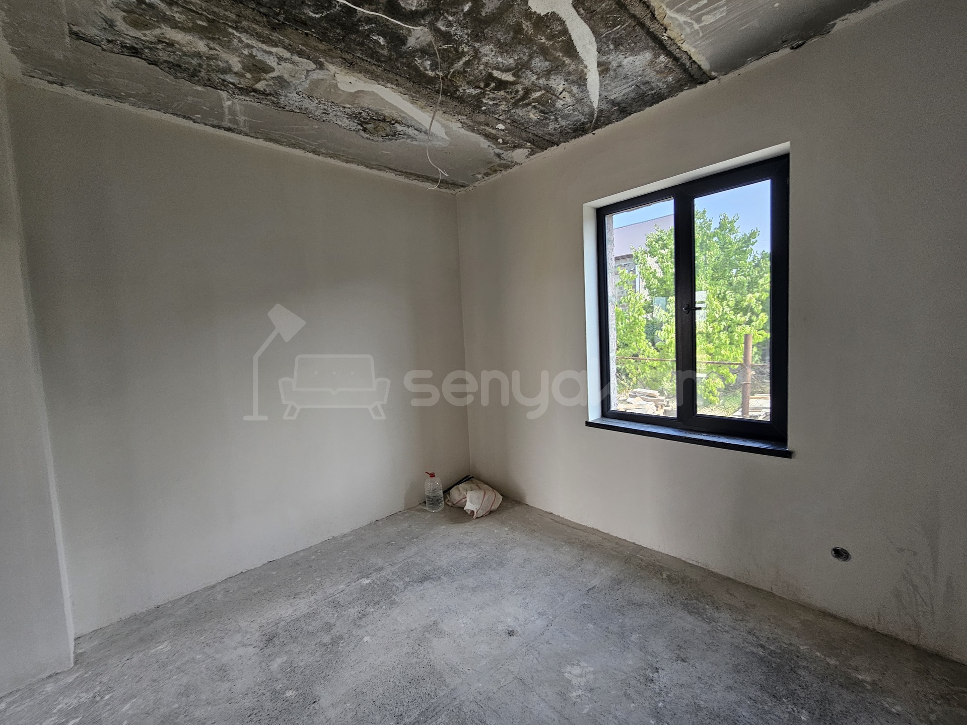 3 Սենյականոց Սեփական Տուն, 60քմ, Կապիտալ Վերանորոգված