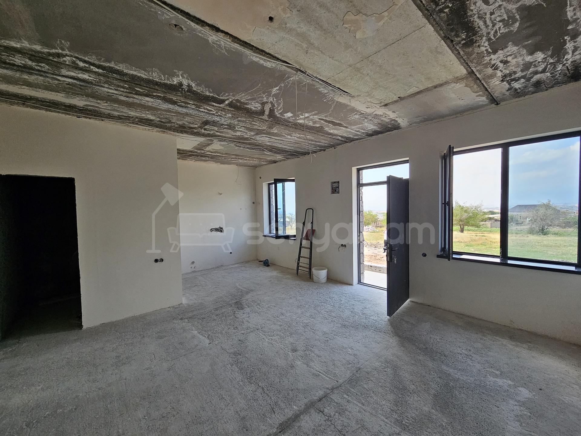 3 Սենյականոց Սեփական Տուն, 60քմ, Կապիտալ Վերանորոգված