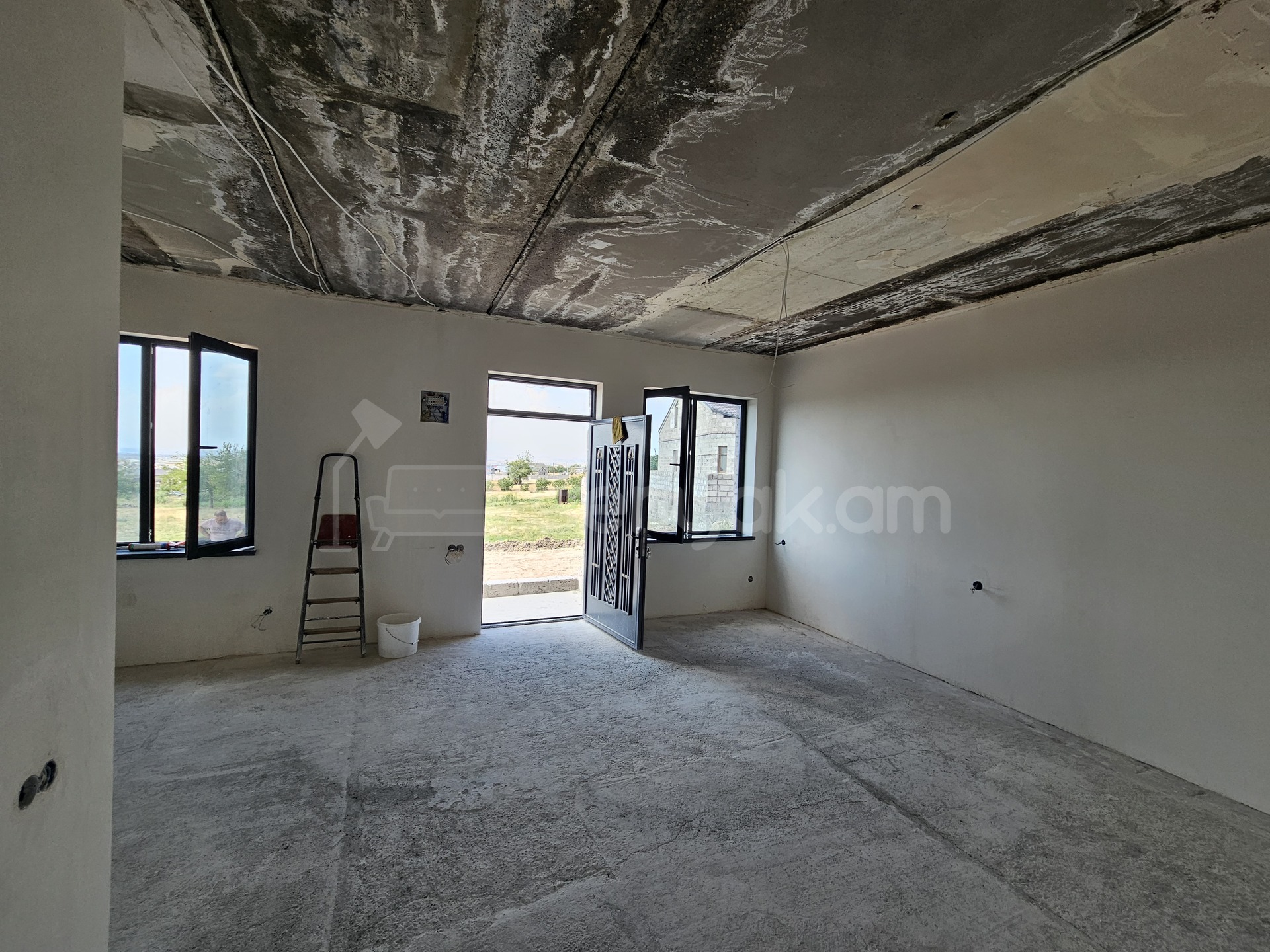 3 Սենյականոց Սեփական Տուն, 60քմ, Կապիտալ Վերանորոգված