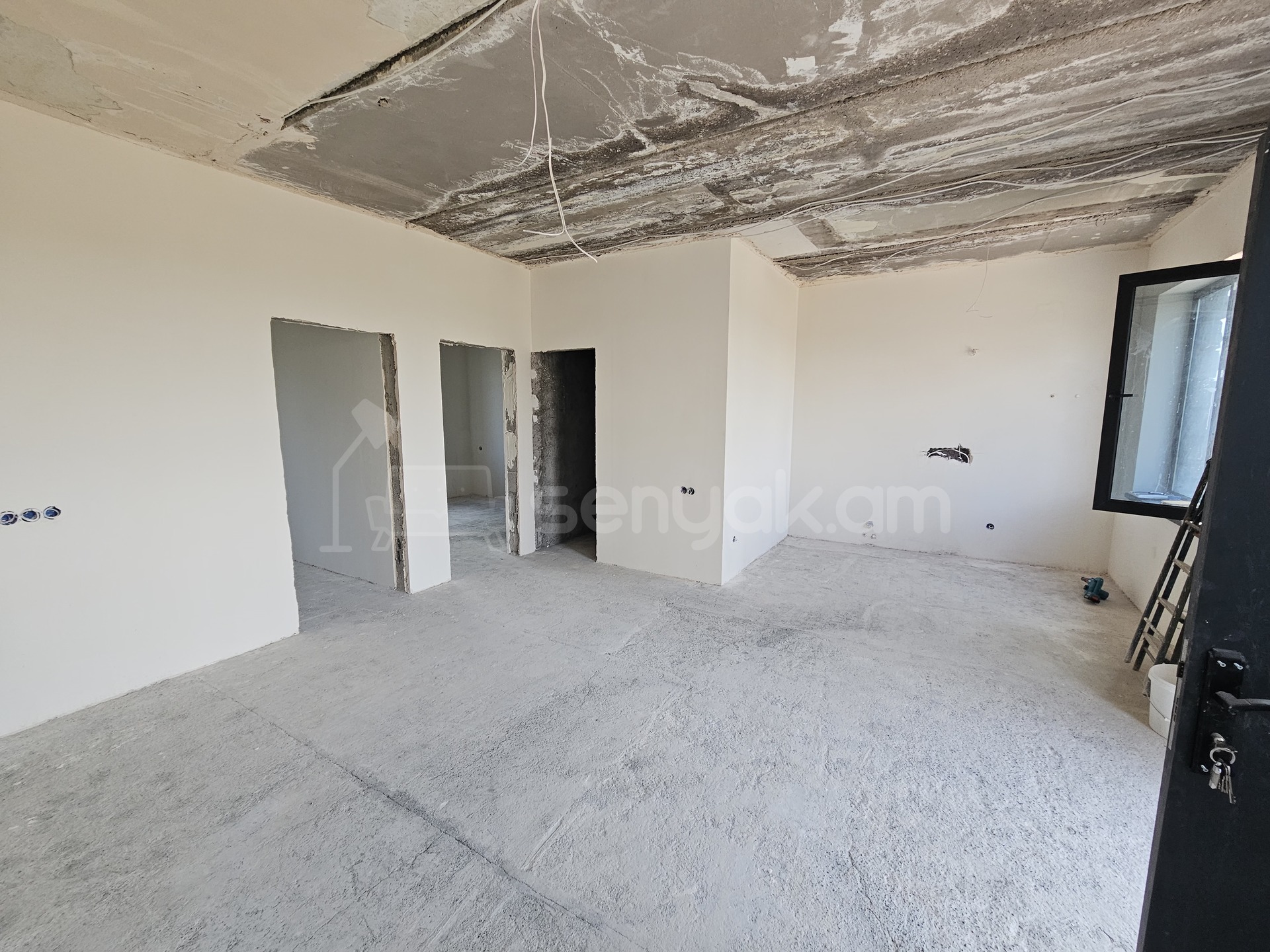 3 Սենյականոց Սեփական Տուն, 60քմ, Կապիտալ Վերանորոգված