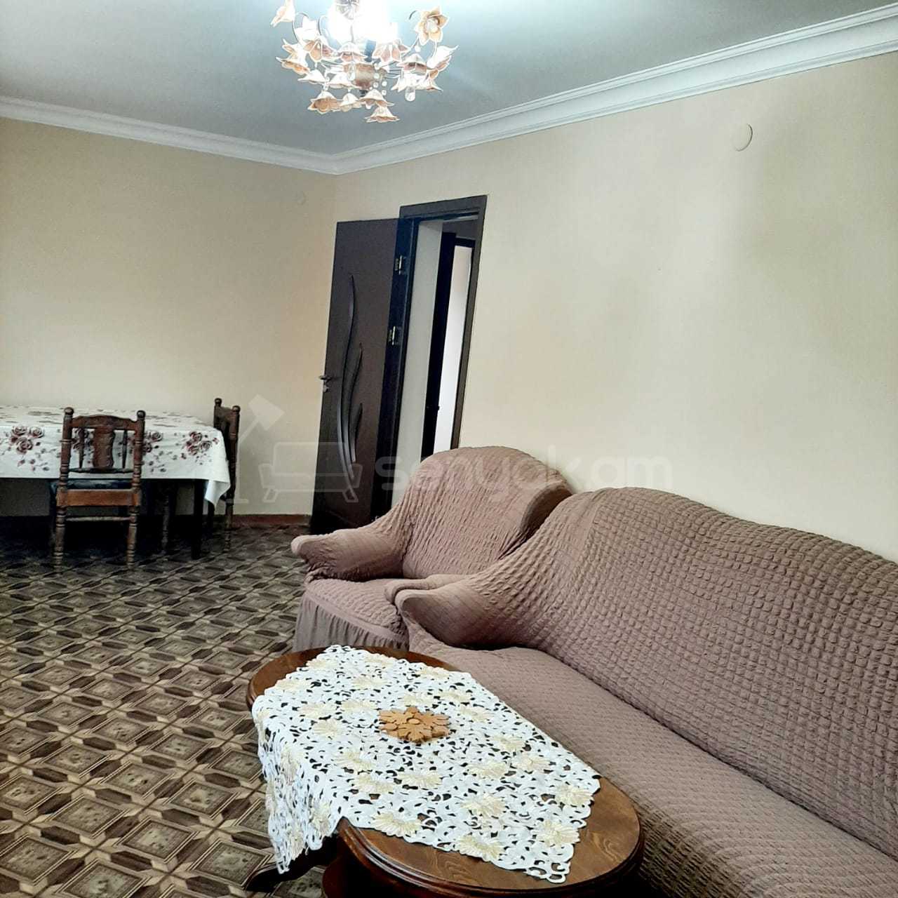 3 Սենյականոց Սեփական Տուն, 57քմ, Կոսմետիկ Վերանորոգված