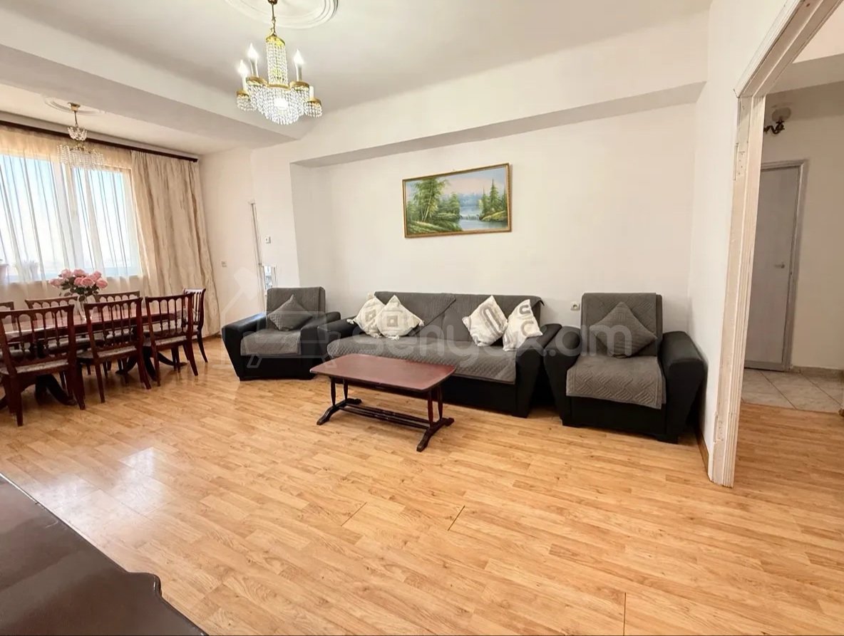 2 Սենյականոց Բնակարան, 70քմ, 8/9 հարկ, Նորմալ Վիճակում