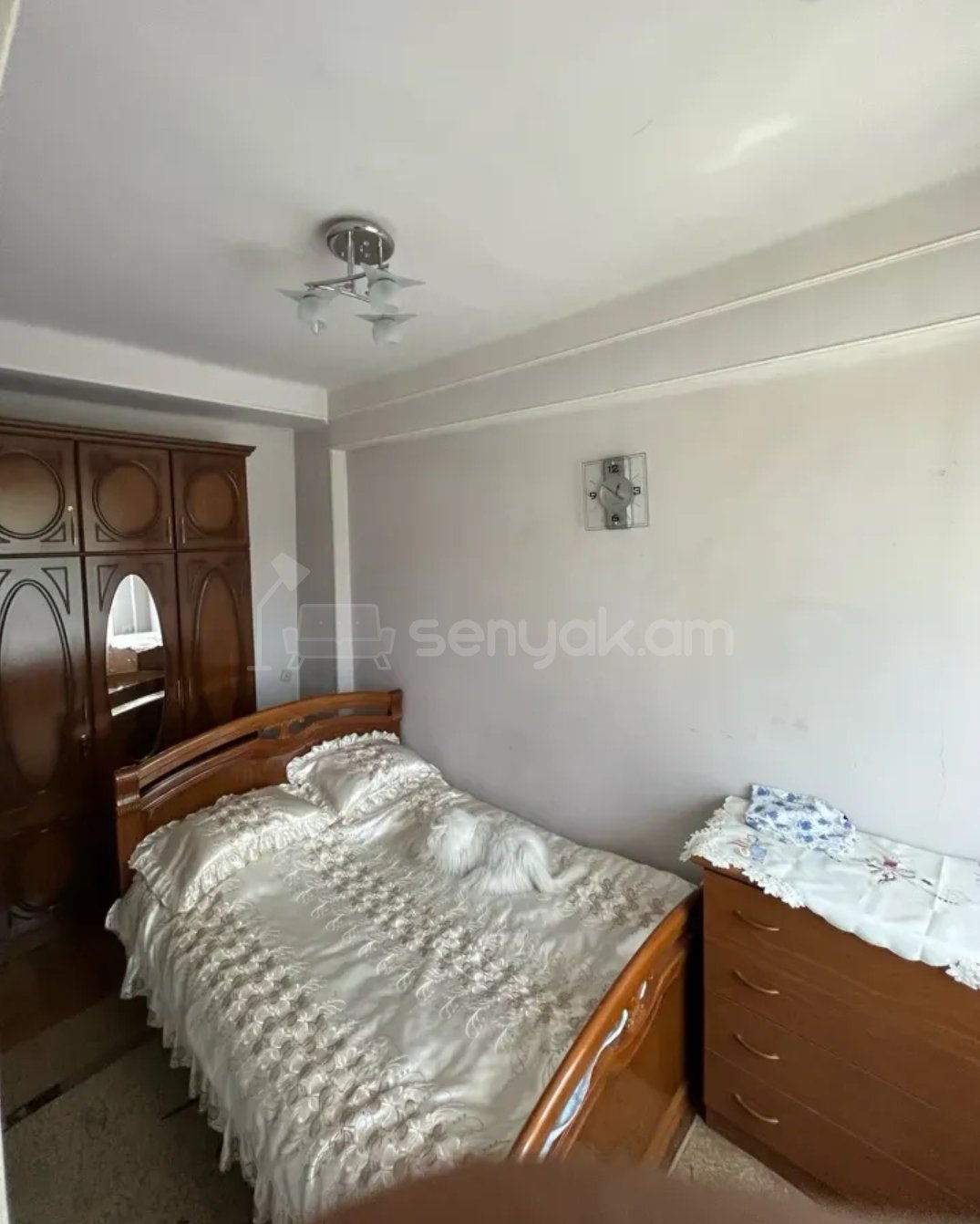 3 Սենյականոց Բնակարան Քարե Շենքում, 93քմ, 2/5 հարկ, Կոսմետիկ Վերանորոգված