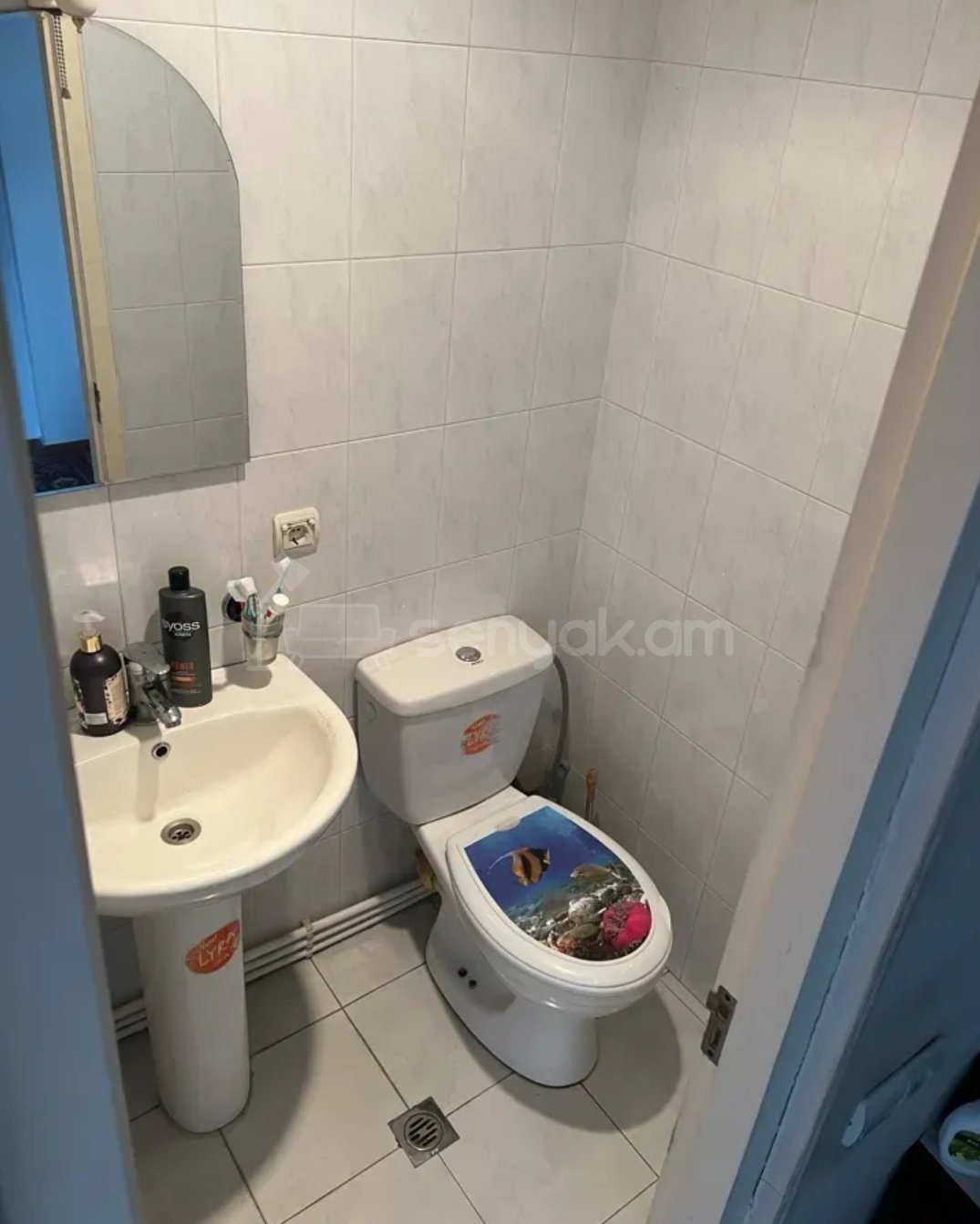 3 Սենյականոց Բնակարան Քարե Շենքում, 93քմ, 2/5 հարկ, Կոսմետիկ Վերանորոգված