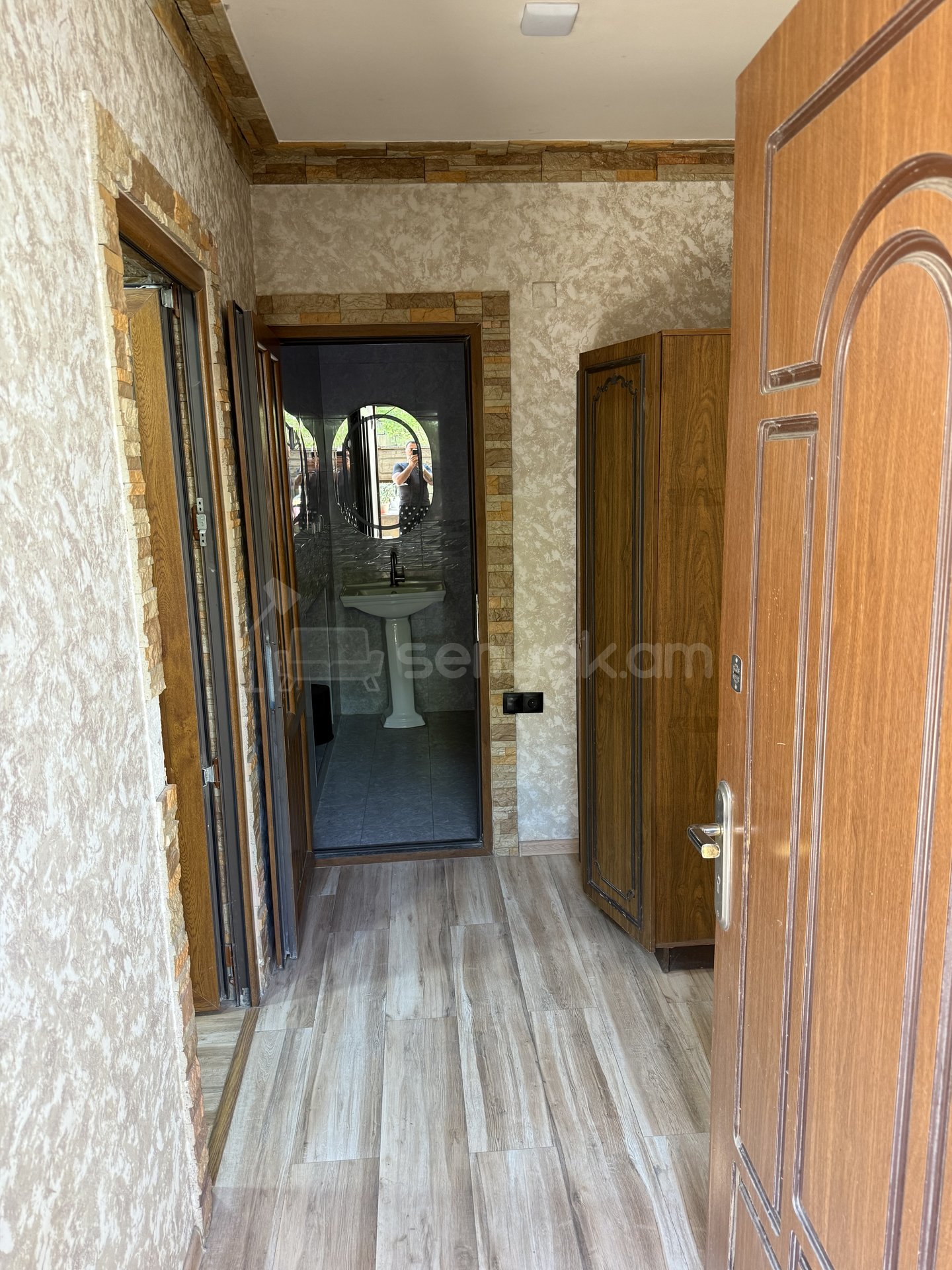 2 Սենյականոց Սեփական Տուն, 70քմ, Կապիտալ Վերանորոգված, Կահավորված