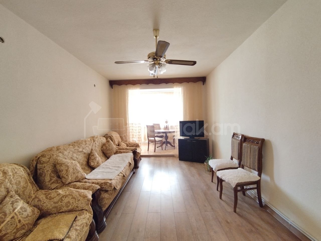 3 Սենյականոց Բնակարան, 80քմ, 3/9 հարկ, Կապիտալ Վերանորոգված, Կահավորված, Արևկող